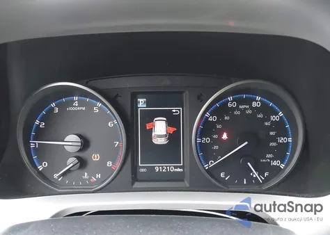 2018 Toyota Rav4 Le z USA, uszkodzony, nr VIN JTMZFREV8JJ166986